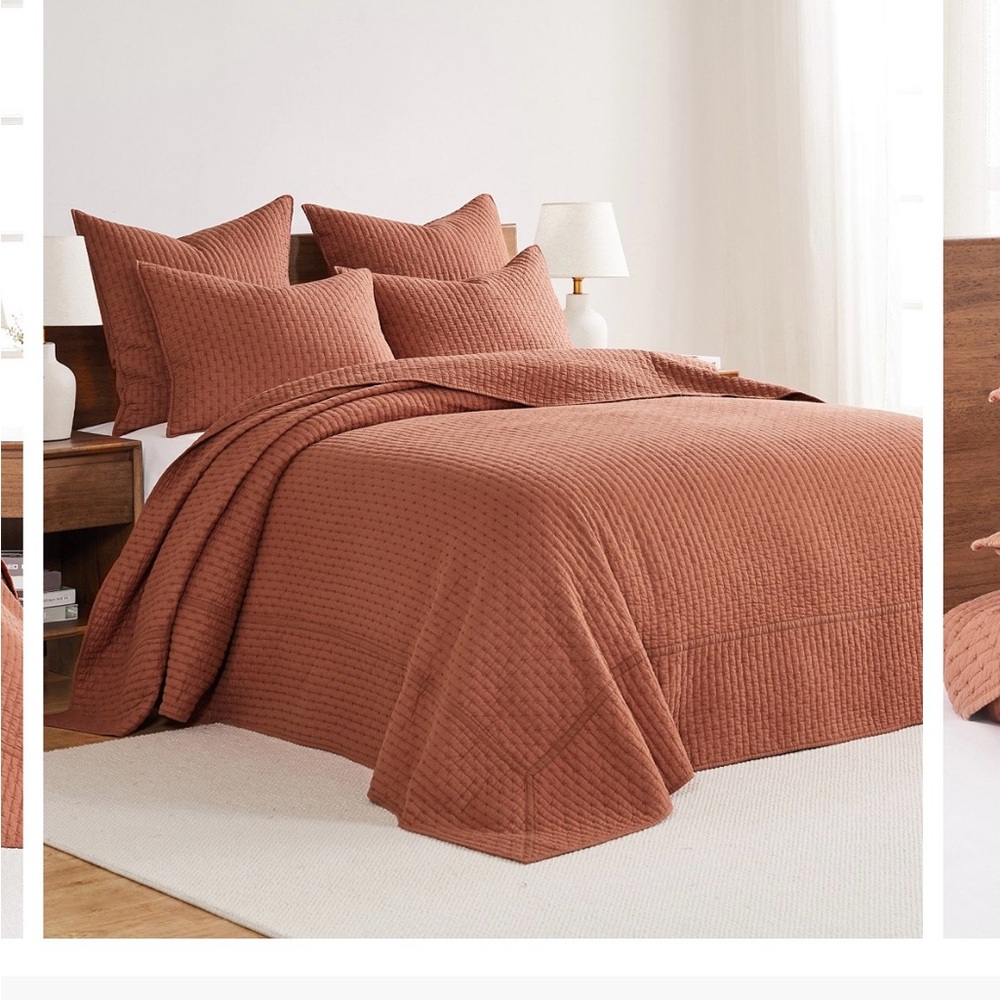 Levtex Quilted Bedspread Set in Terracotta Rust